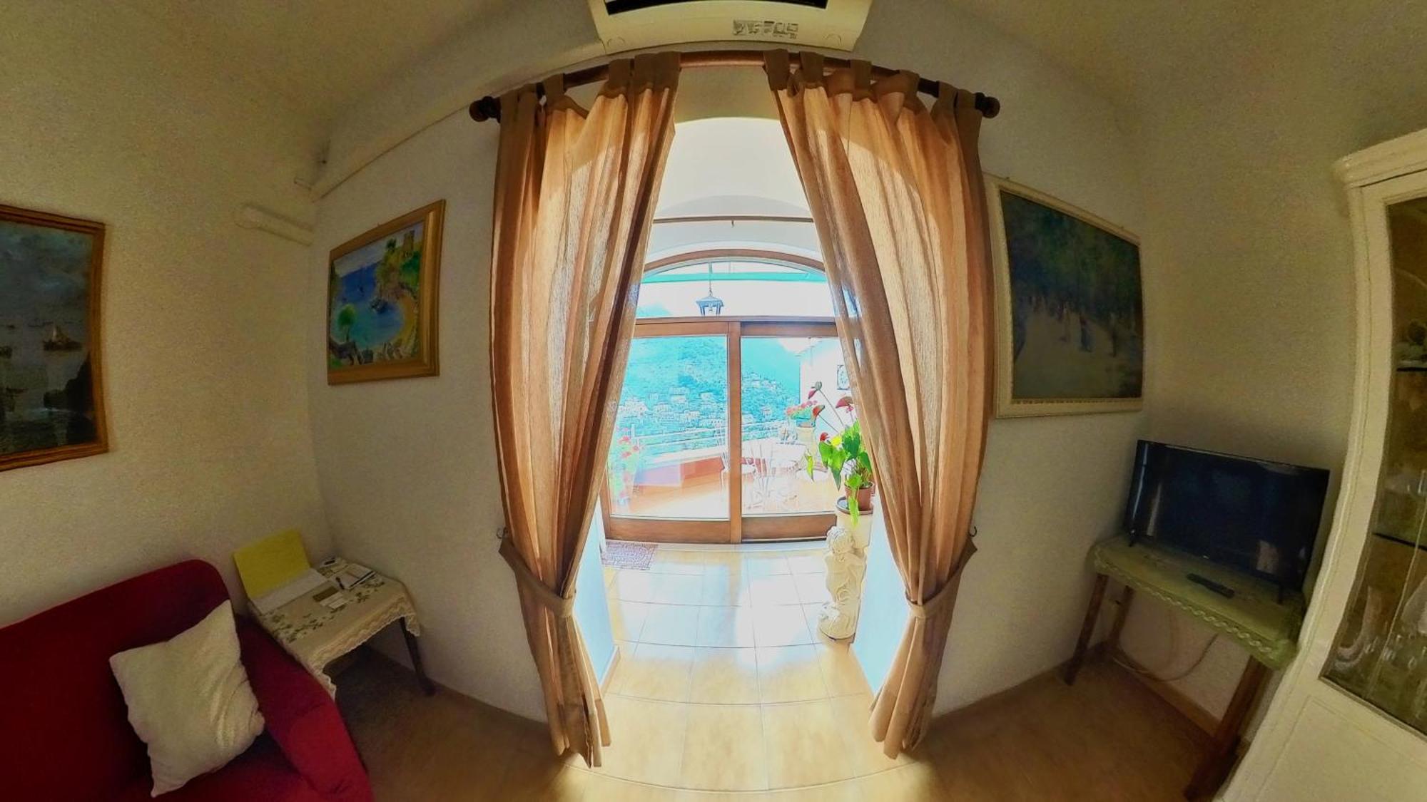 Casa Danira - *